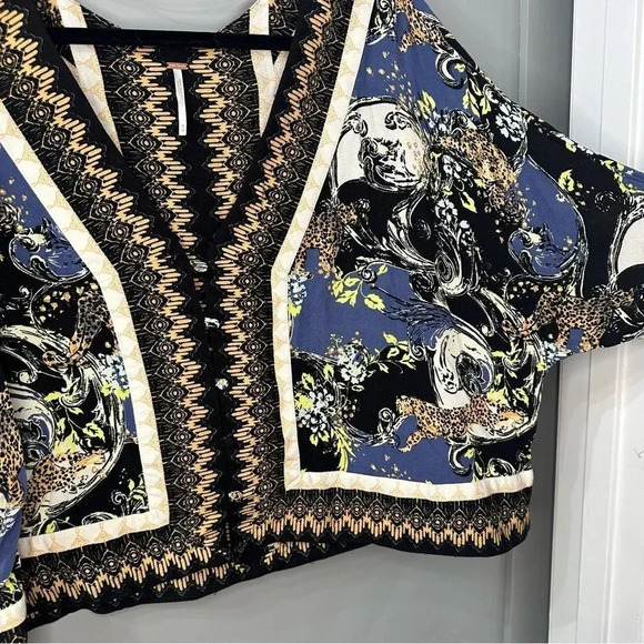 Free People Catch Me If You Can Blouse Oversized Kimono Style Blouse Size M - Picture 6 of 7